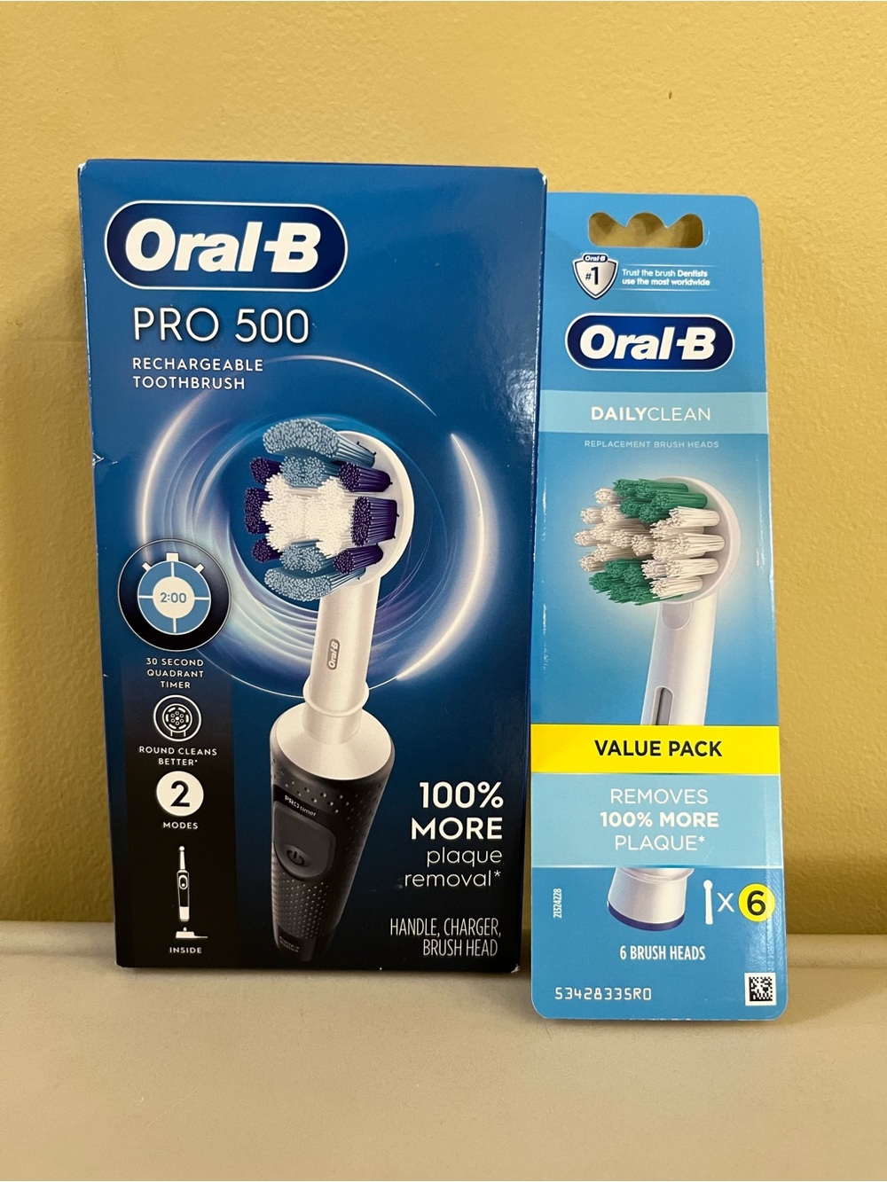 NEW Sealed Dental Bundle
Crest 3-D Toothpaste/Oral B